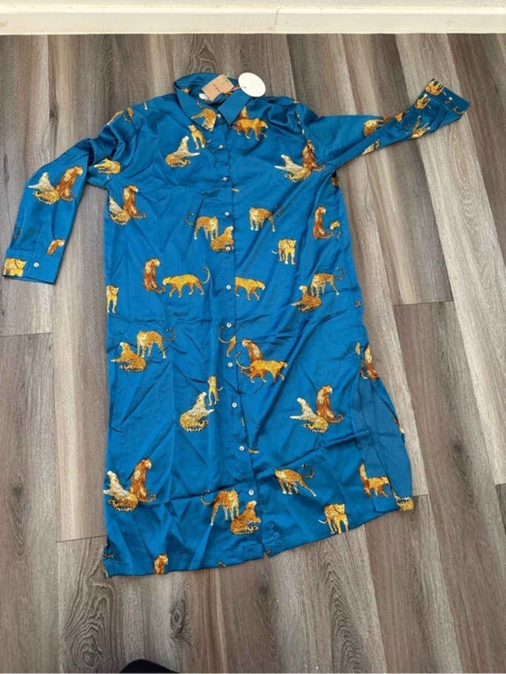 UMGEE FULL SIZE ANIMAL PRINT BUTTON DOWN MIDI SHIRT